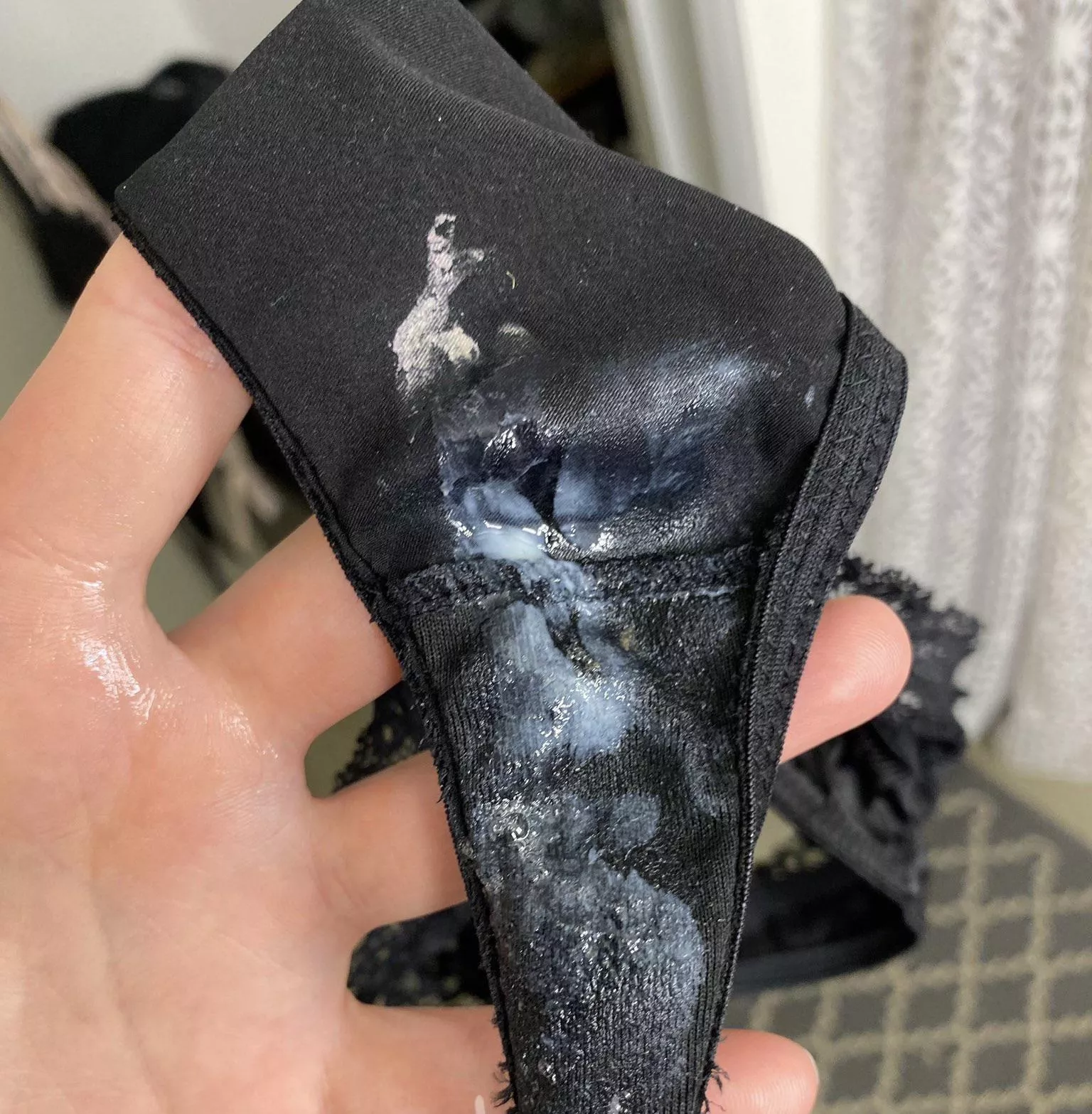 $25 a pair!!! Get them while you can😘😘