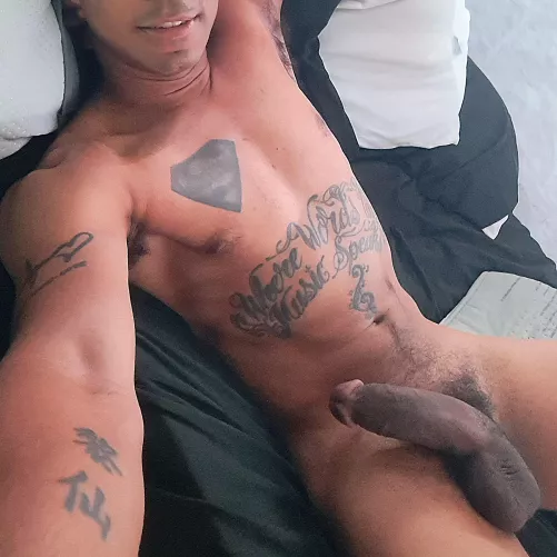 [35] This is my Dad bod😈