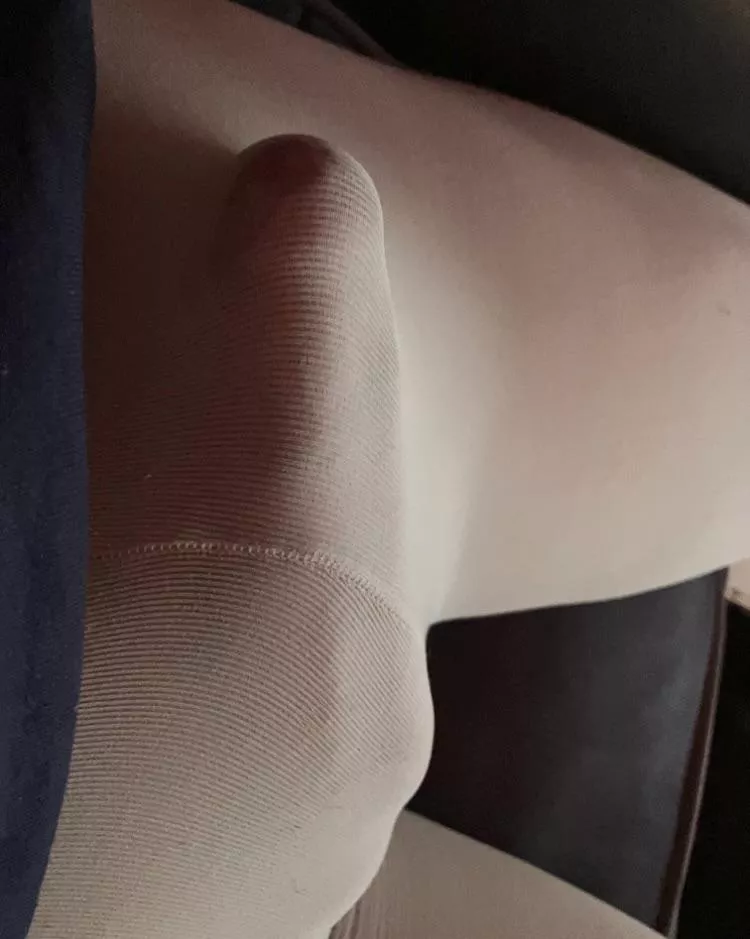 45 USA. Bulging in new white tights. DMs open if wanna chat