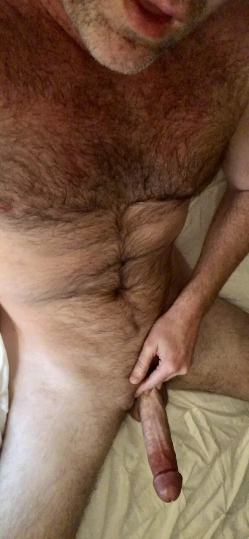 6ft5 and covered in hair