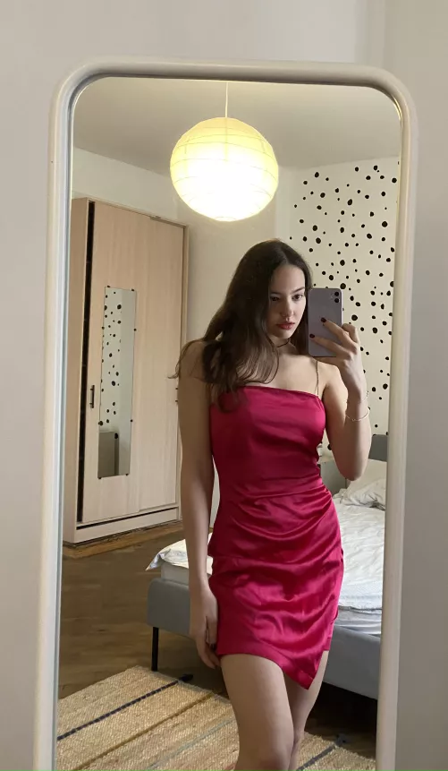 Can I wear this on our first date