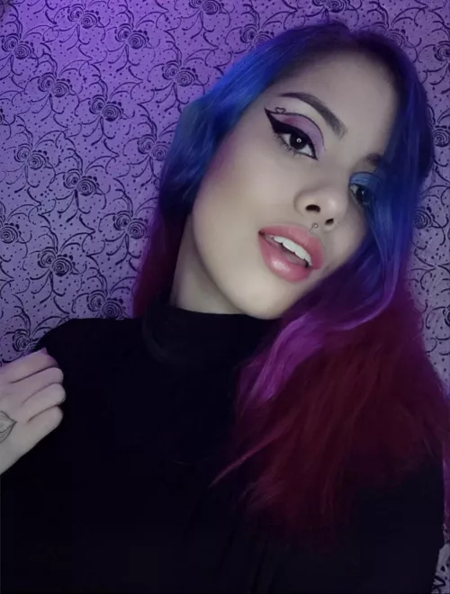 Colorful and Cute 😏