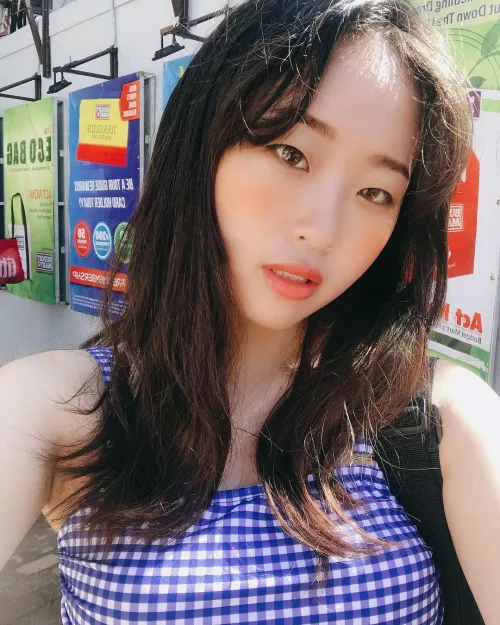 Cum on my Asian face 😜