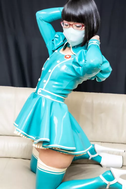 Eri Kitami - Latex nurse