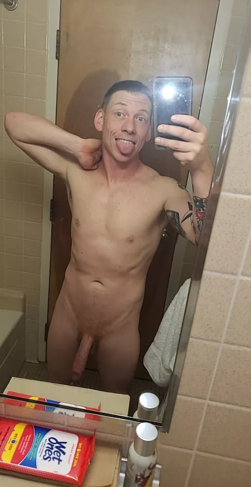 For your viewing pleasure. 🤣😜