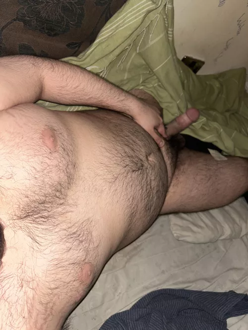 Hard and horny!!😈 any females up?