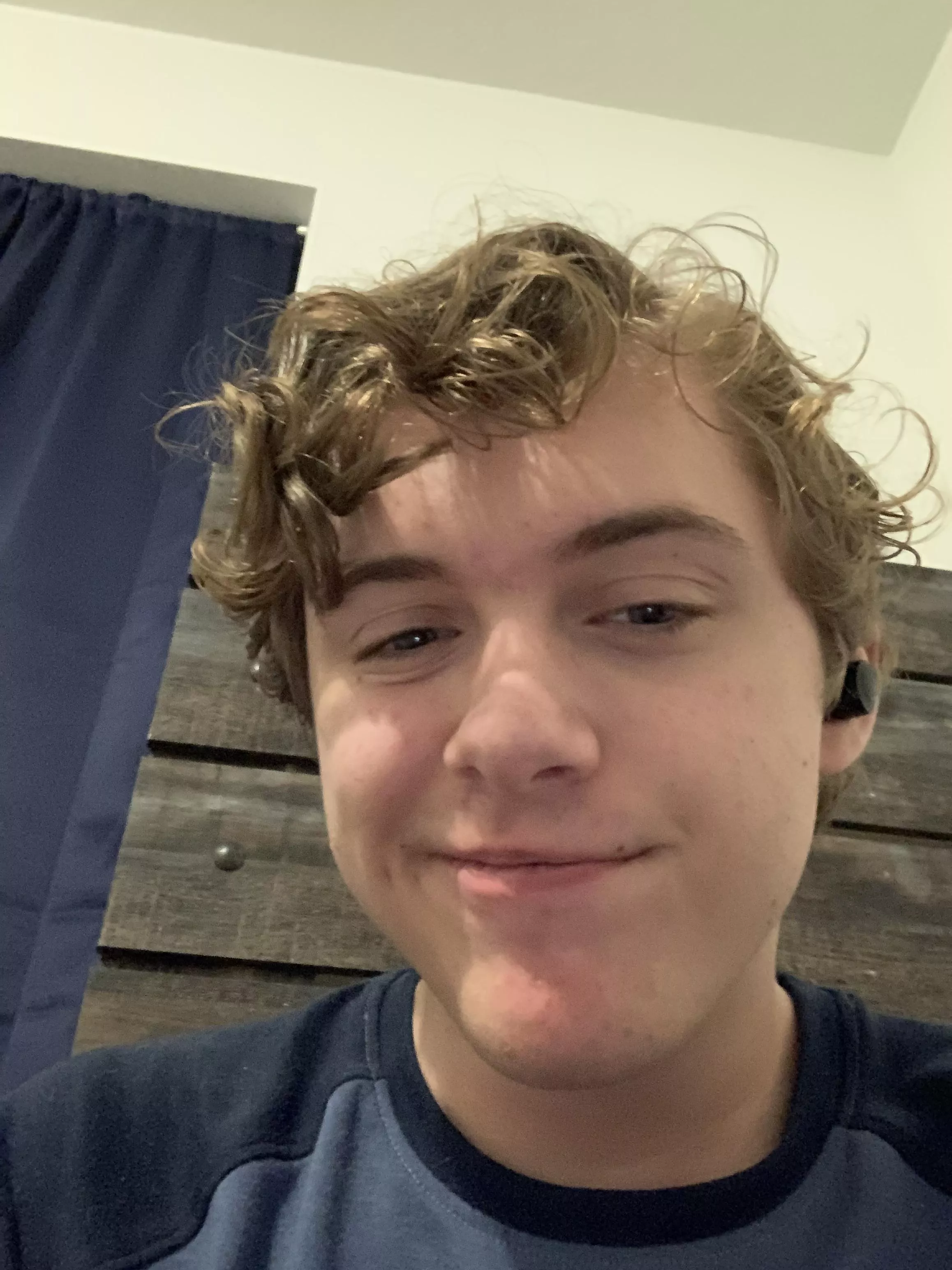 Heya! Looking for people who play Dead By Daylight or people who are willing to help me try and find other enjoyable games! Lmk! Thanks!