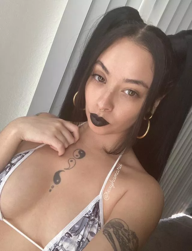 how do you feel about this top? 🤪