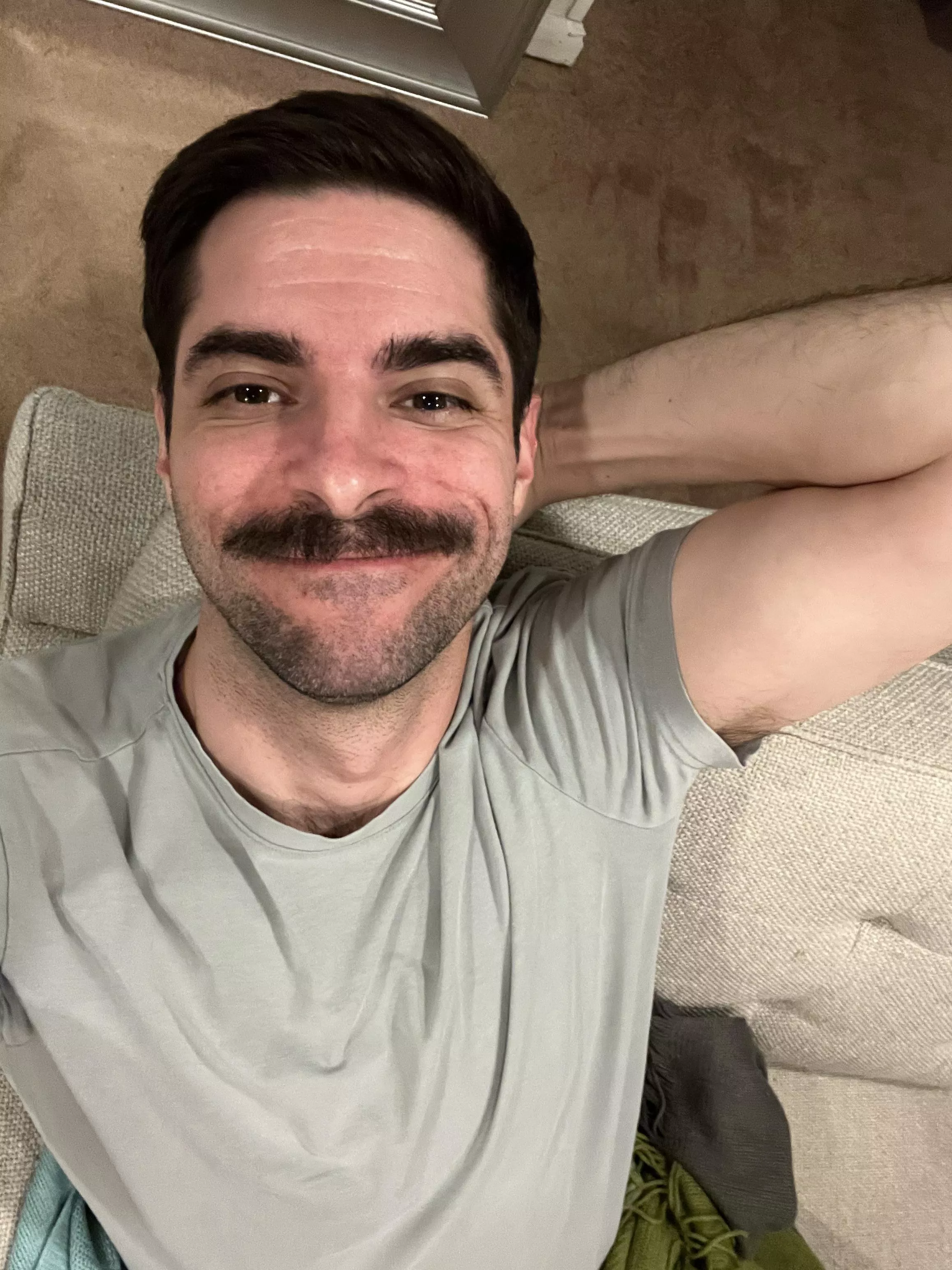 Huzzah! Looking for new connections and friendship. Worth a shot anyway