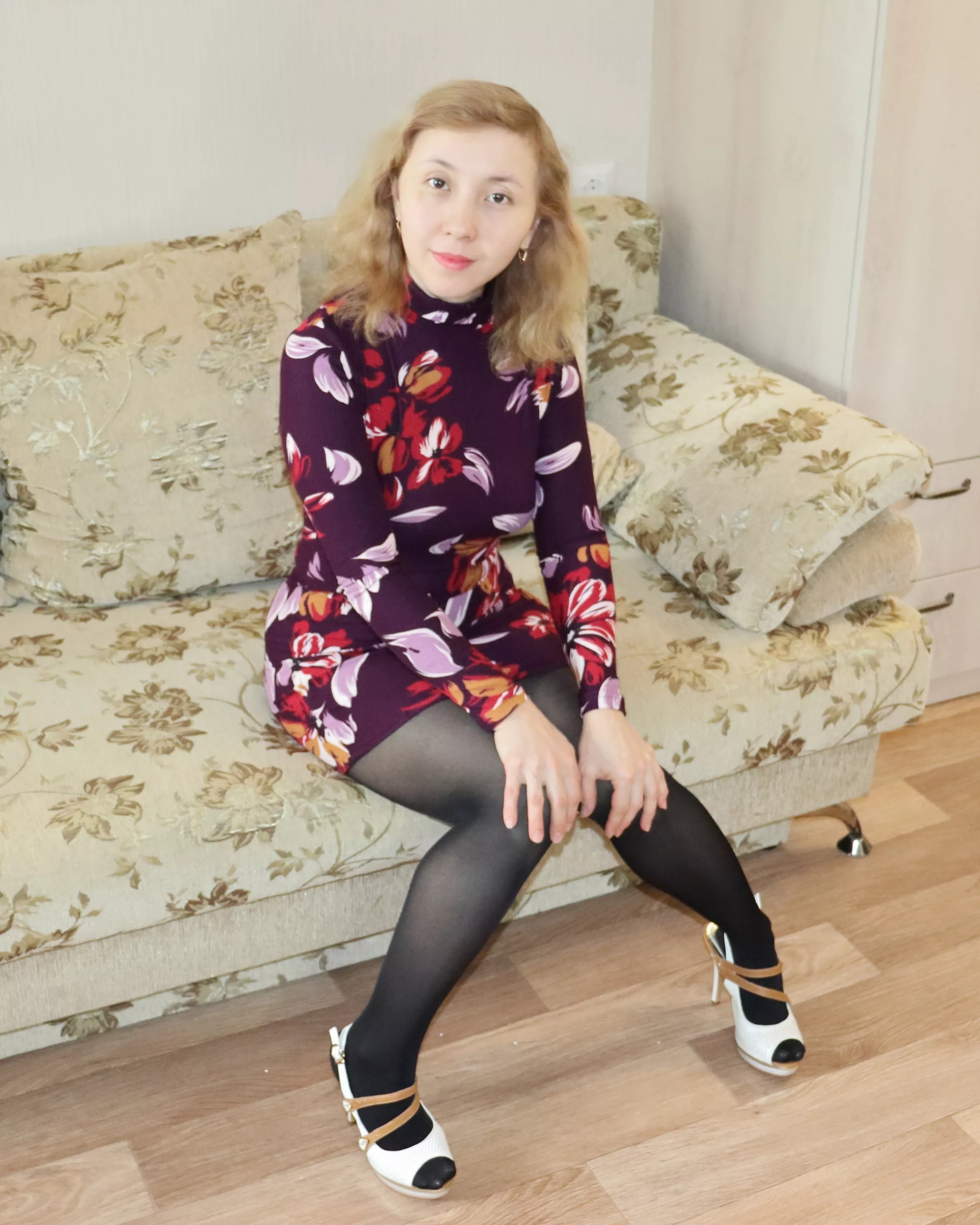 I love these tights. Feel them.😊