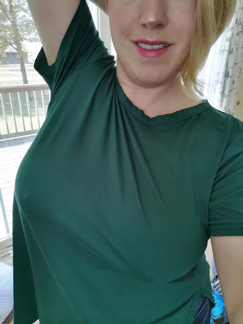 I love this colour of green