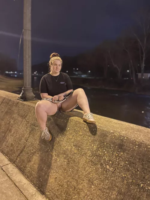 I never wear panties on my dates I hope you don’t mind 🥰 [F] [OC]