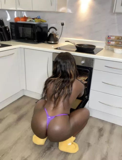 If i was your gf id walk around like this😜