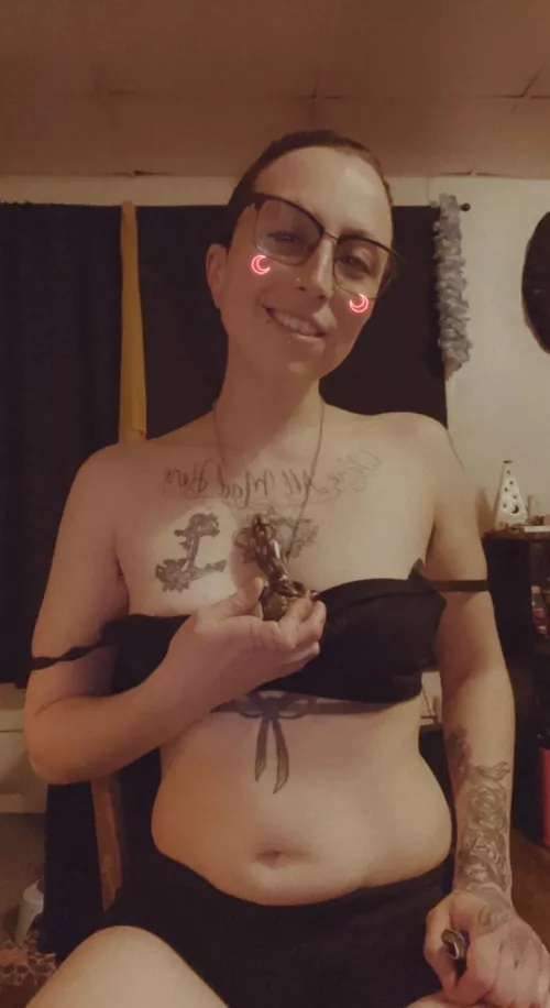 I’ll smoke you out then fuck me😩