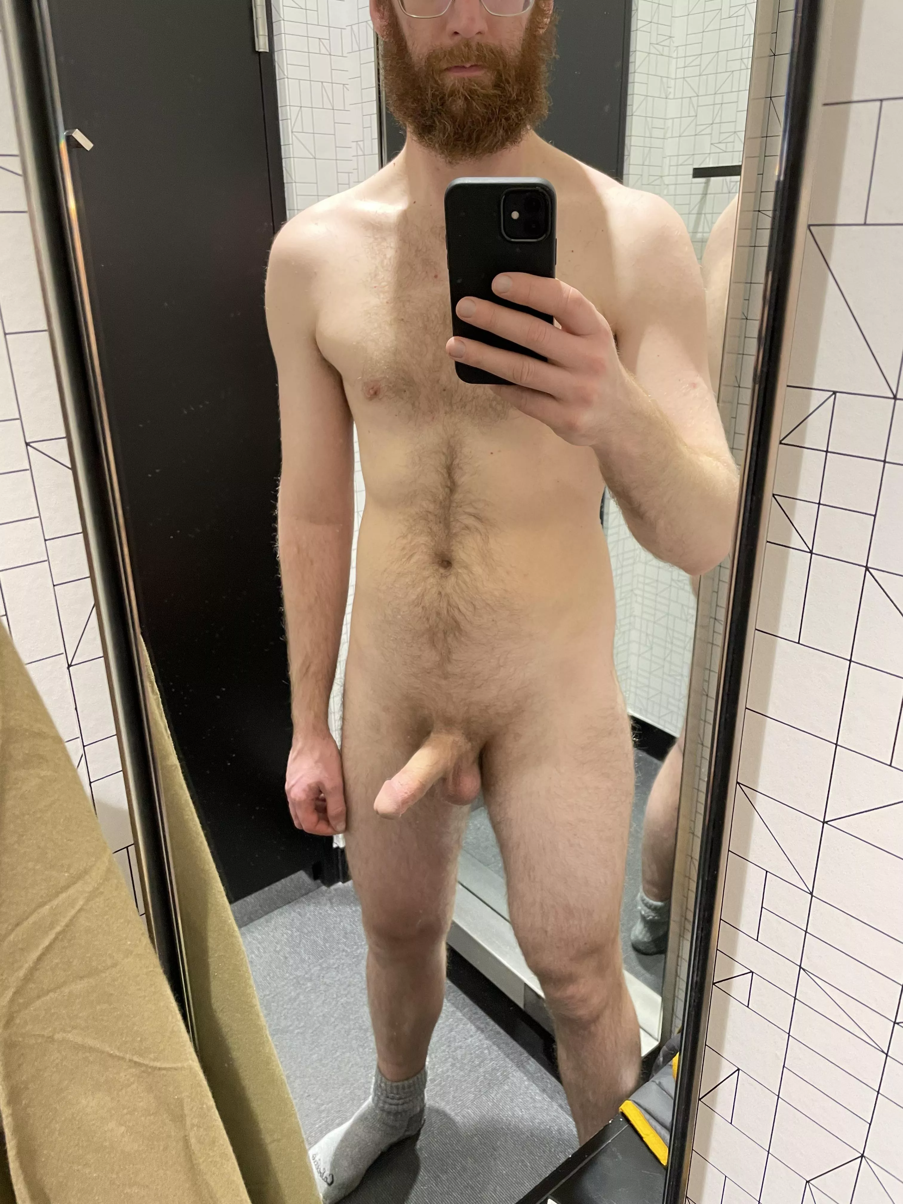 Is the beard too bushy? [M]