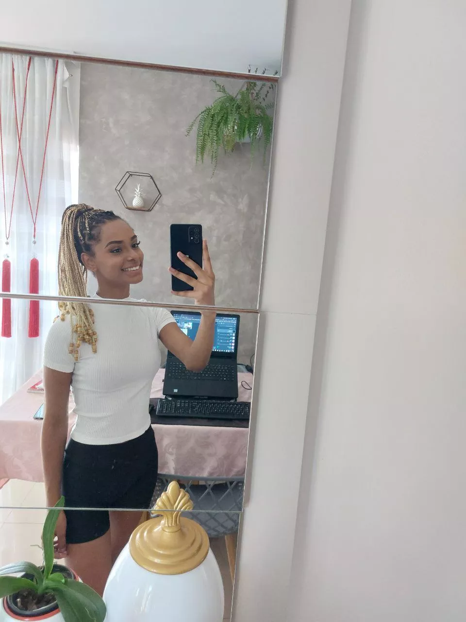 Its been a while since the last selfie with those shorts