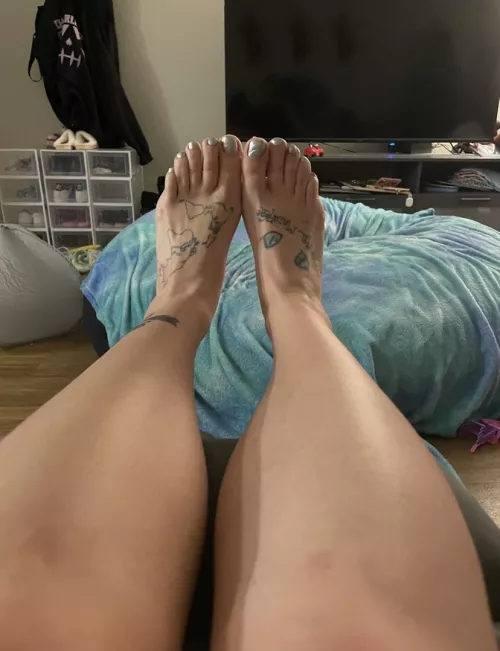 Just admiring my feet and wishing you were under them worshiping them 😉