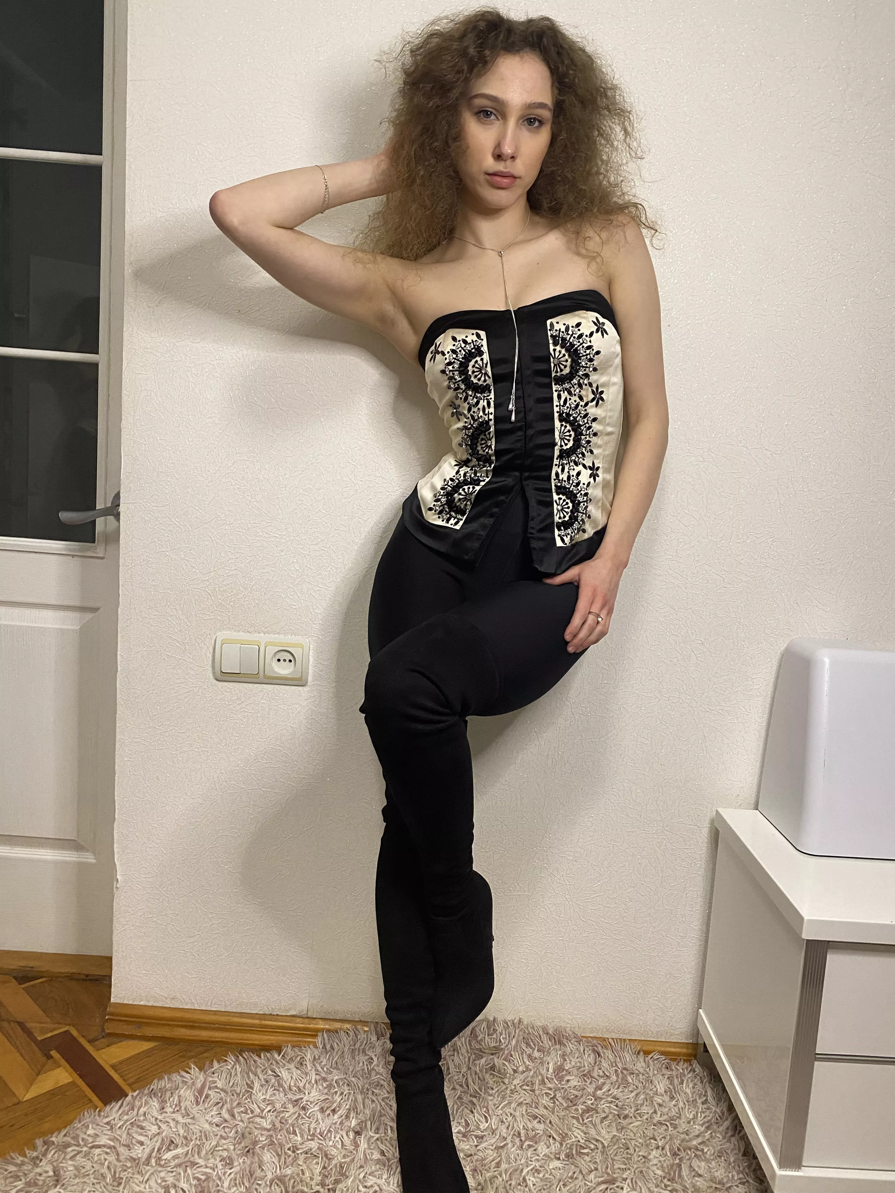 Love giving it to a thick shaved pussy