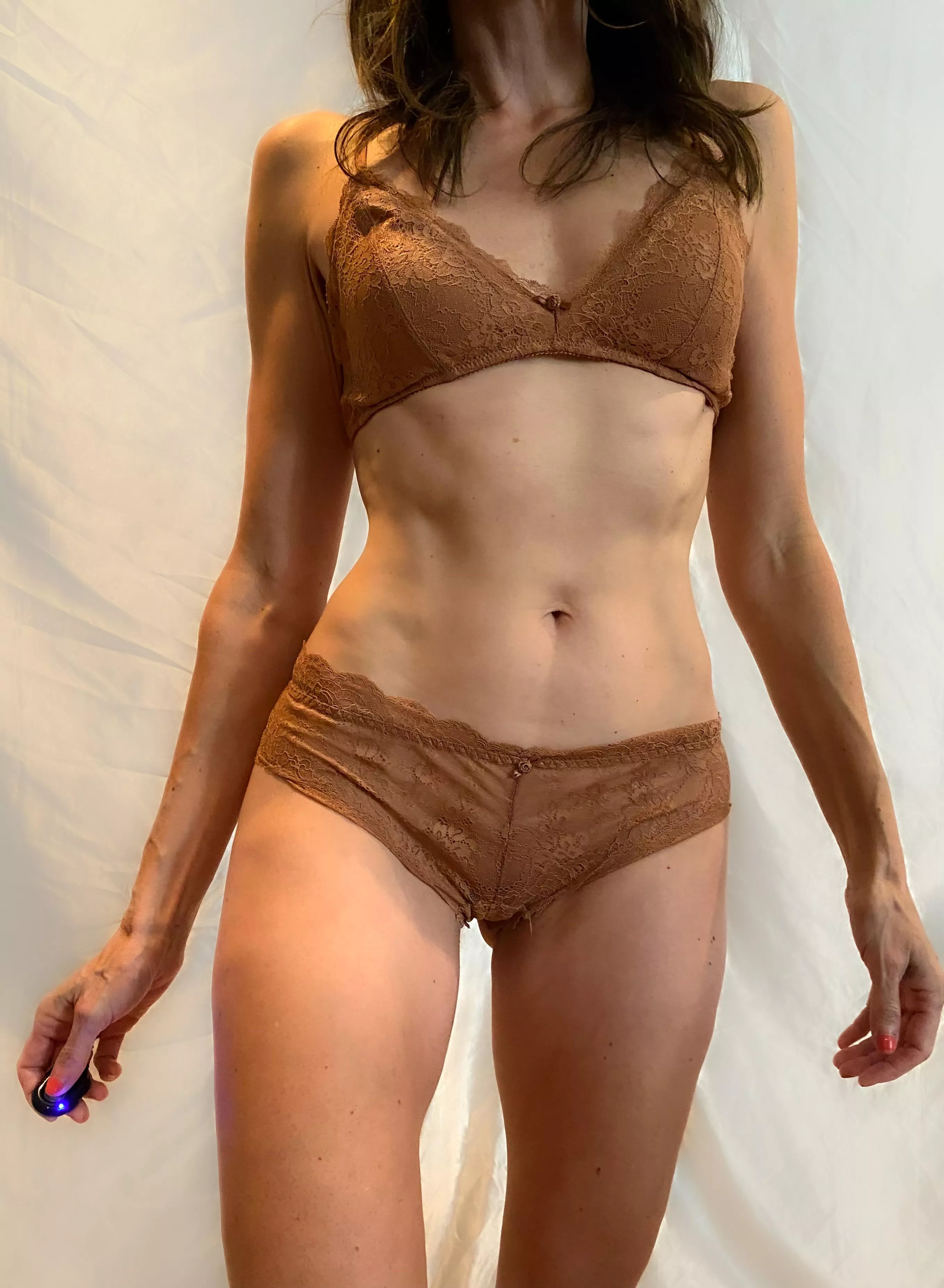 Morning toned tummy. [img]