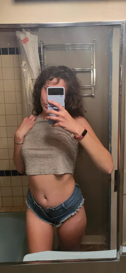 Say hi if you like my fit 😉