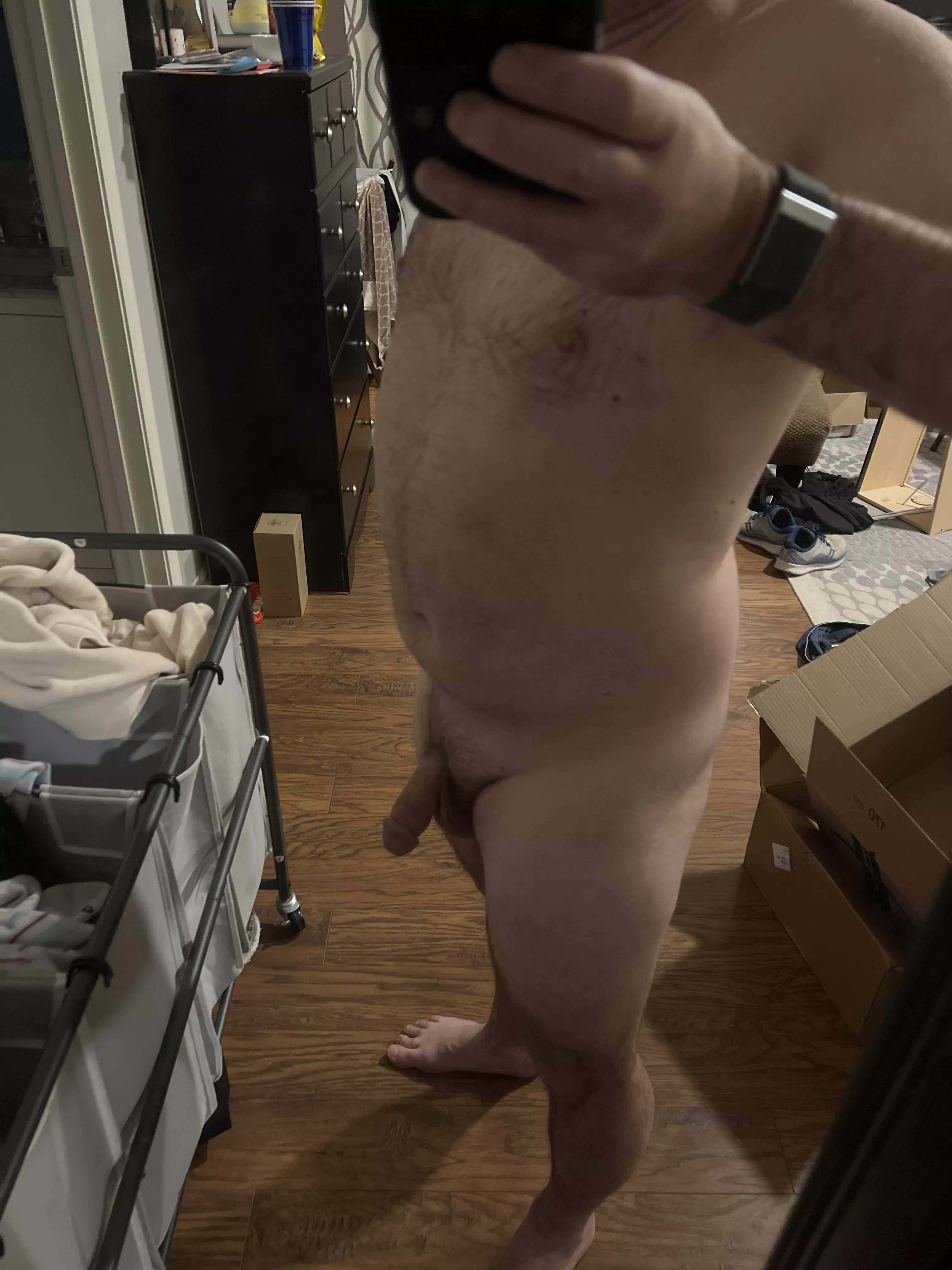 Side view of my dad bod (47)