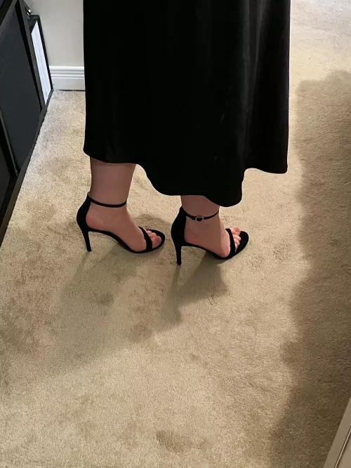 simple black pair of heels
