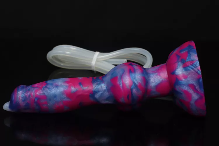 snatched this medium bad boi 🥰