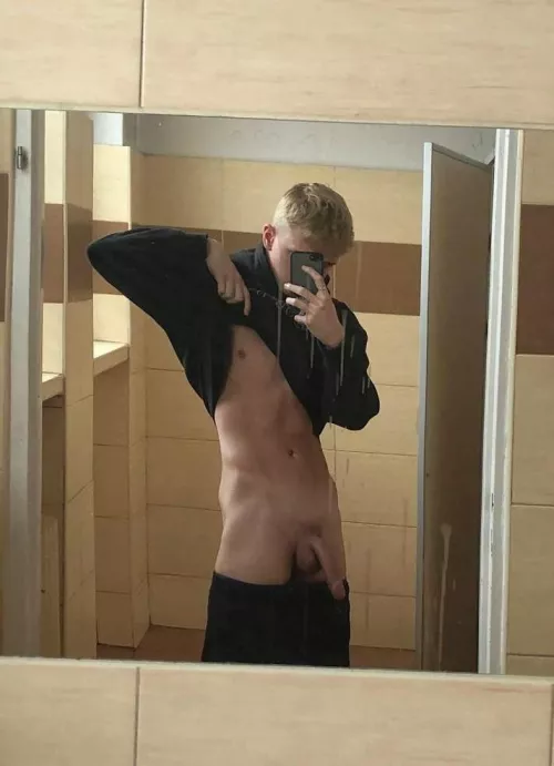 Sneak photo from school 😏😈