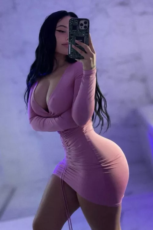 This does not look photoshopped.. to me.