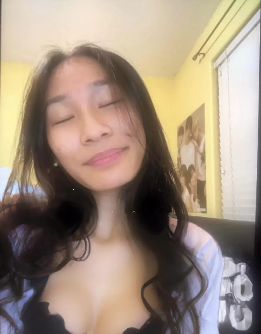 use me as your asian sex toy