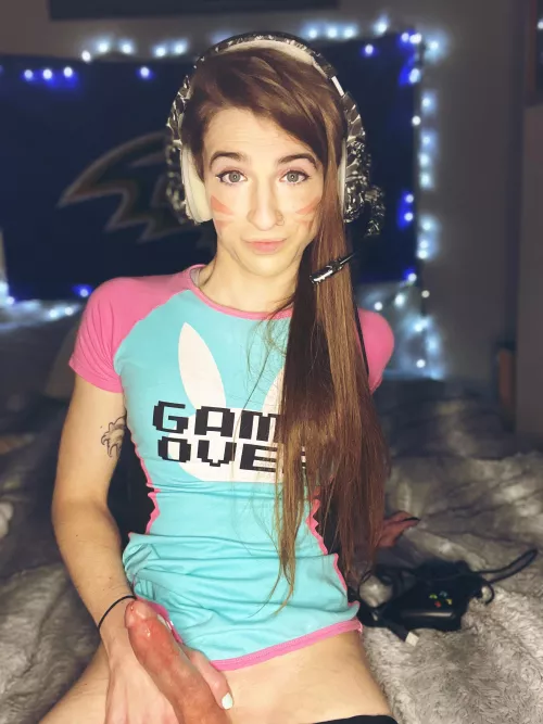 Wanna play Overwatch? 💜