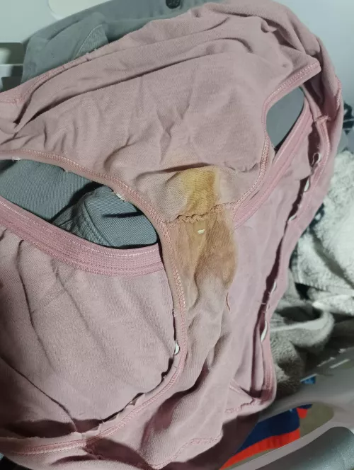 Warm wet morning find ❤️