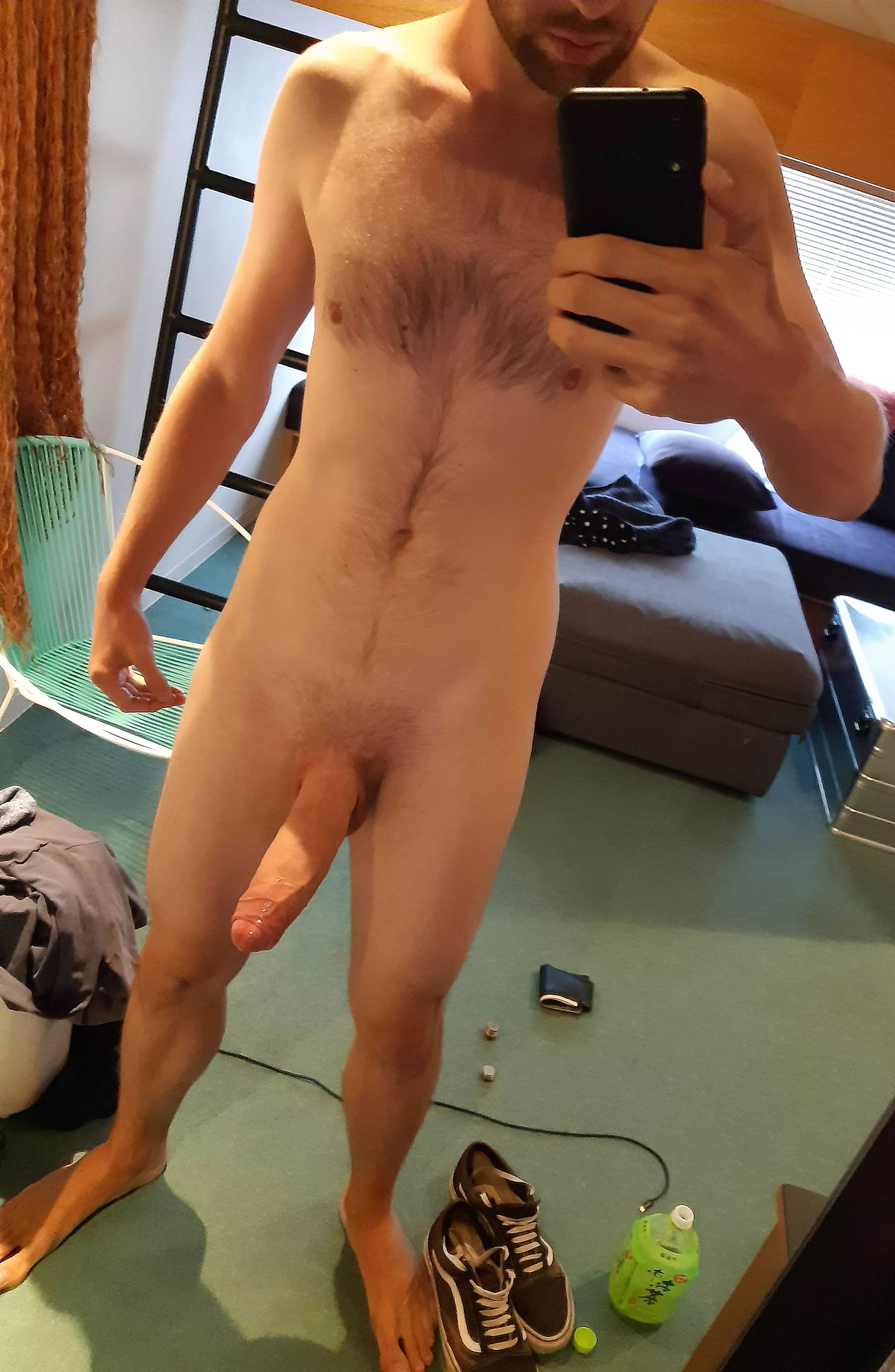 Would you date a pale lad like me?