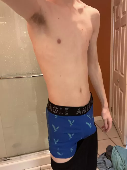 19m Love showing off my bod, makes me more confident