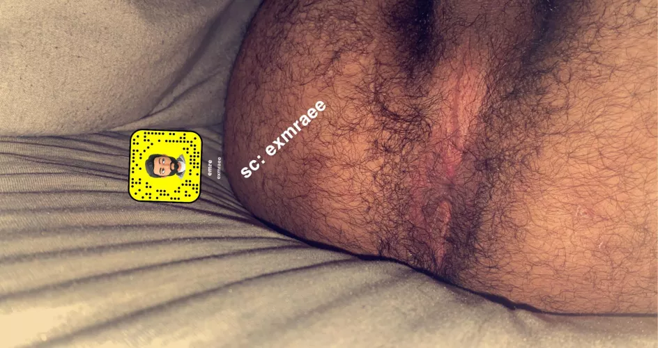 20 Germany gay, dm or add me if you are hairy sc: exmraee