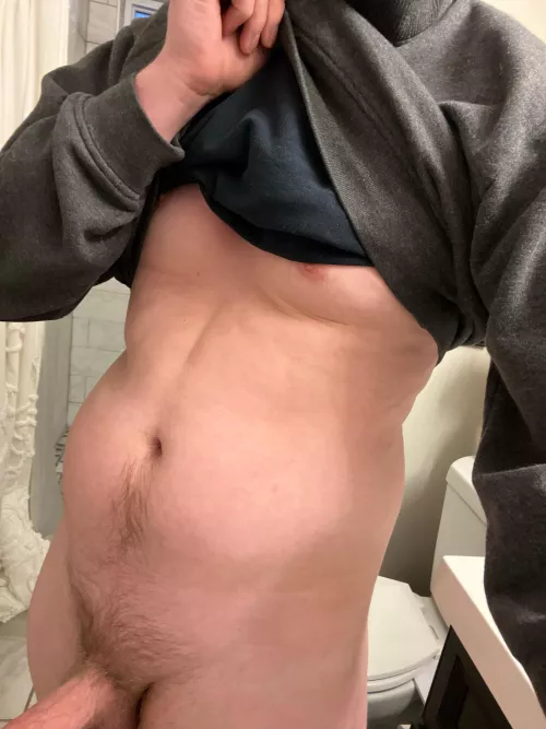 27 home alone, curious, and horny. Looking for totally shaven and smooth. Just need to cum on live for you. Add: raobjmass
