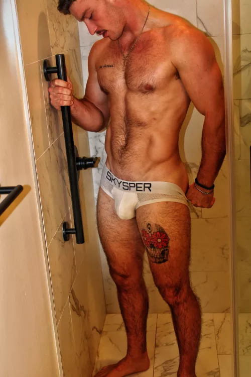 [27] You ever feel like a super hero!?