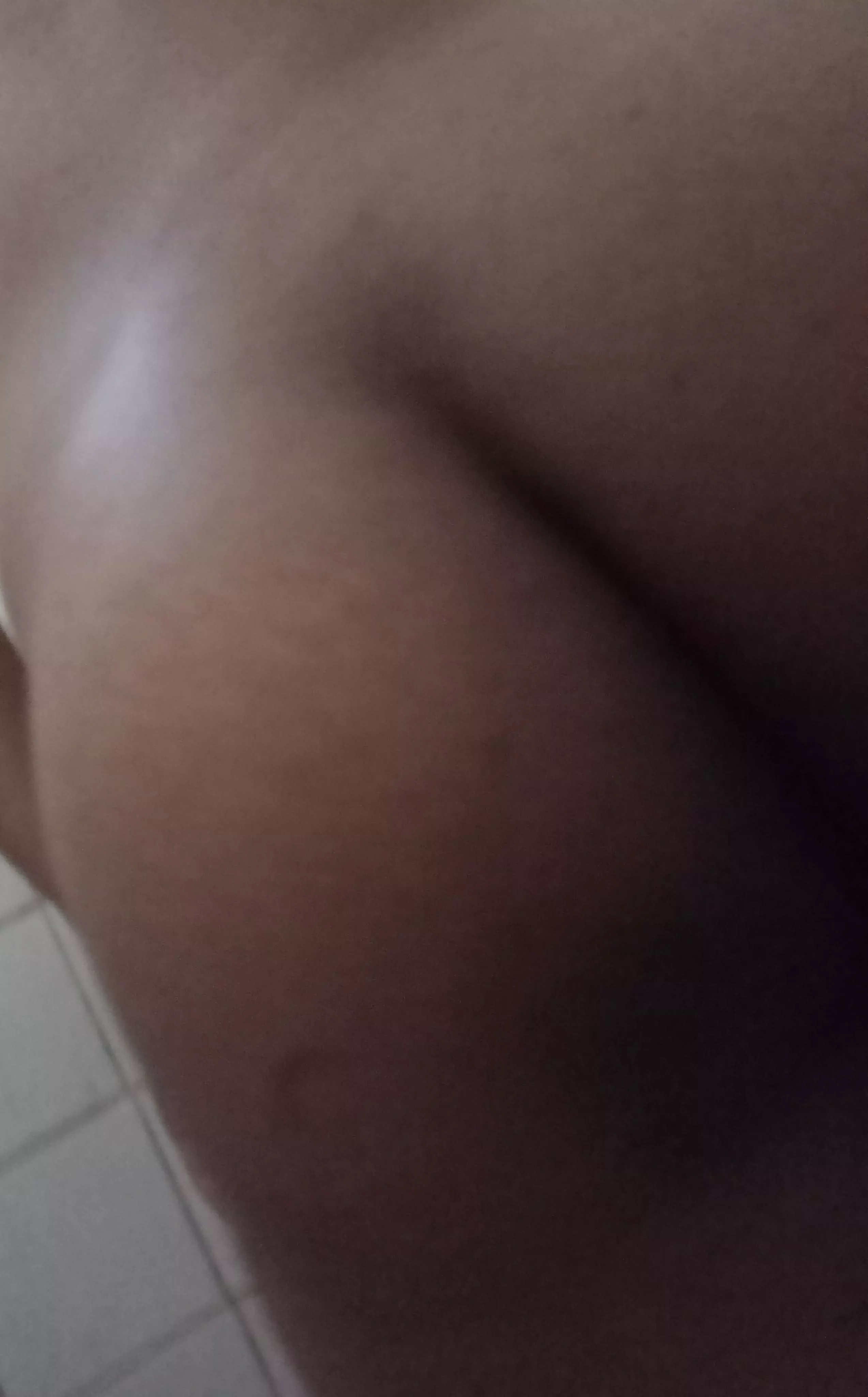 anybody wanna roast this pathetic sissy ass??