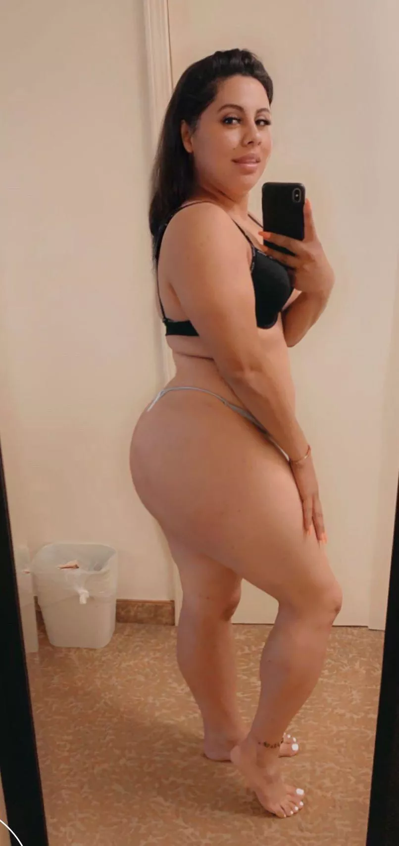 As beautiful on the inside as I am on the outside🥰🍑