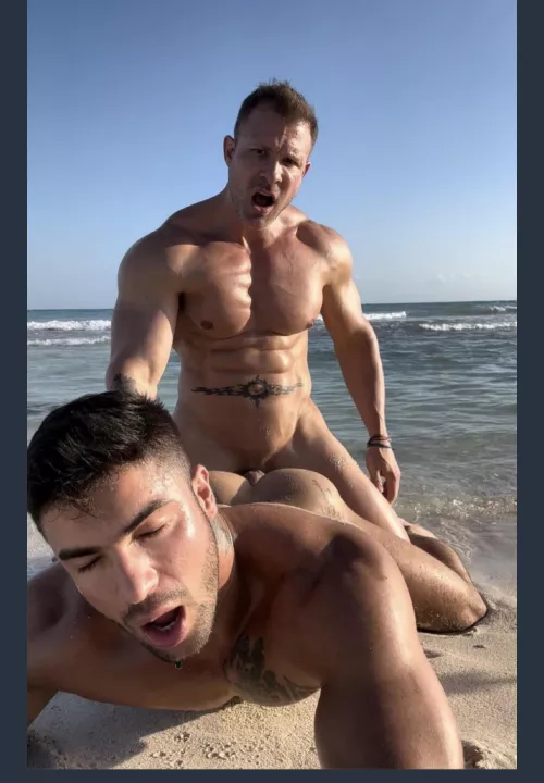 Austin Wolf bangs a beach bum
