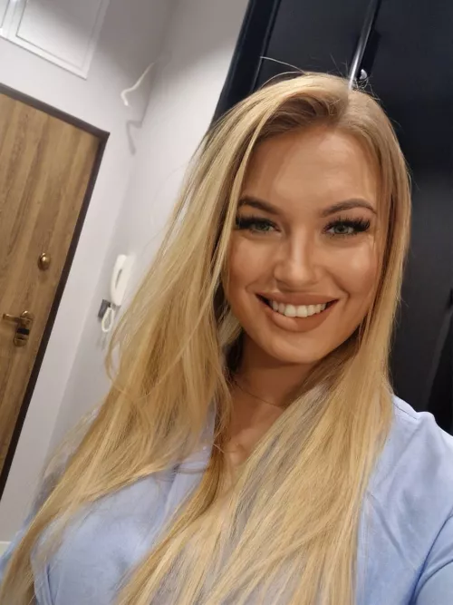 Do you like my dress?