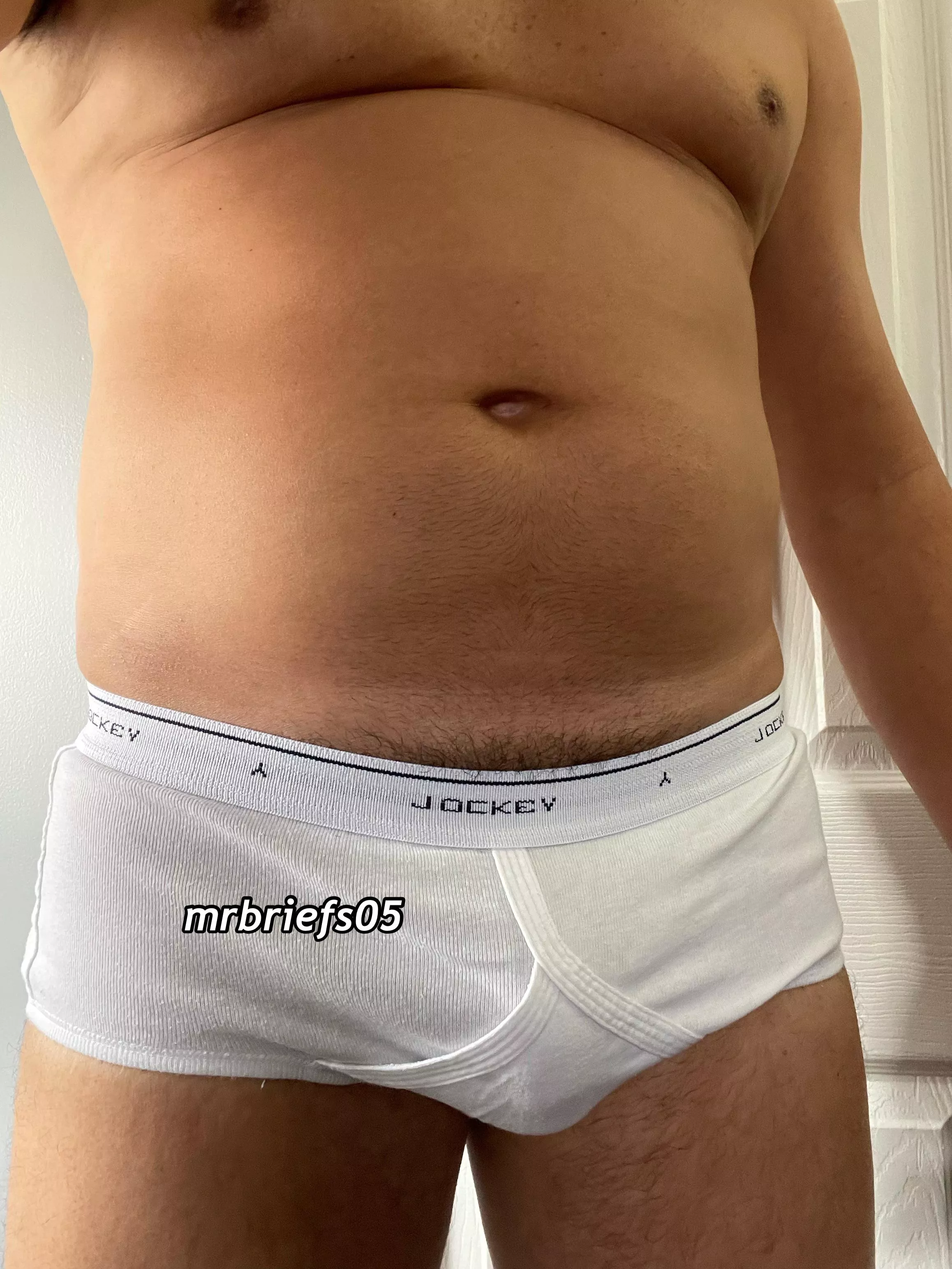 Happy Tuesday…! d8 🤍 Age 46