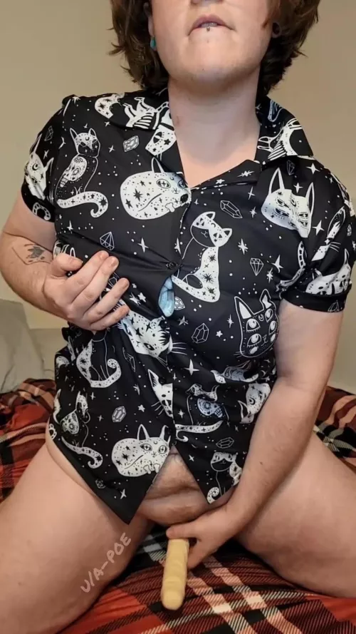 I can feel so much through this thing, it's insane! My favorite, though, is mouths 🤤