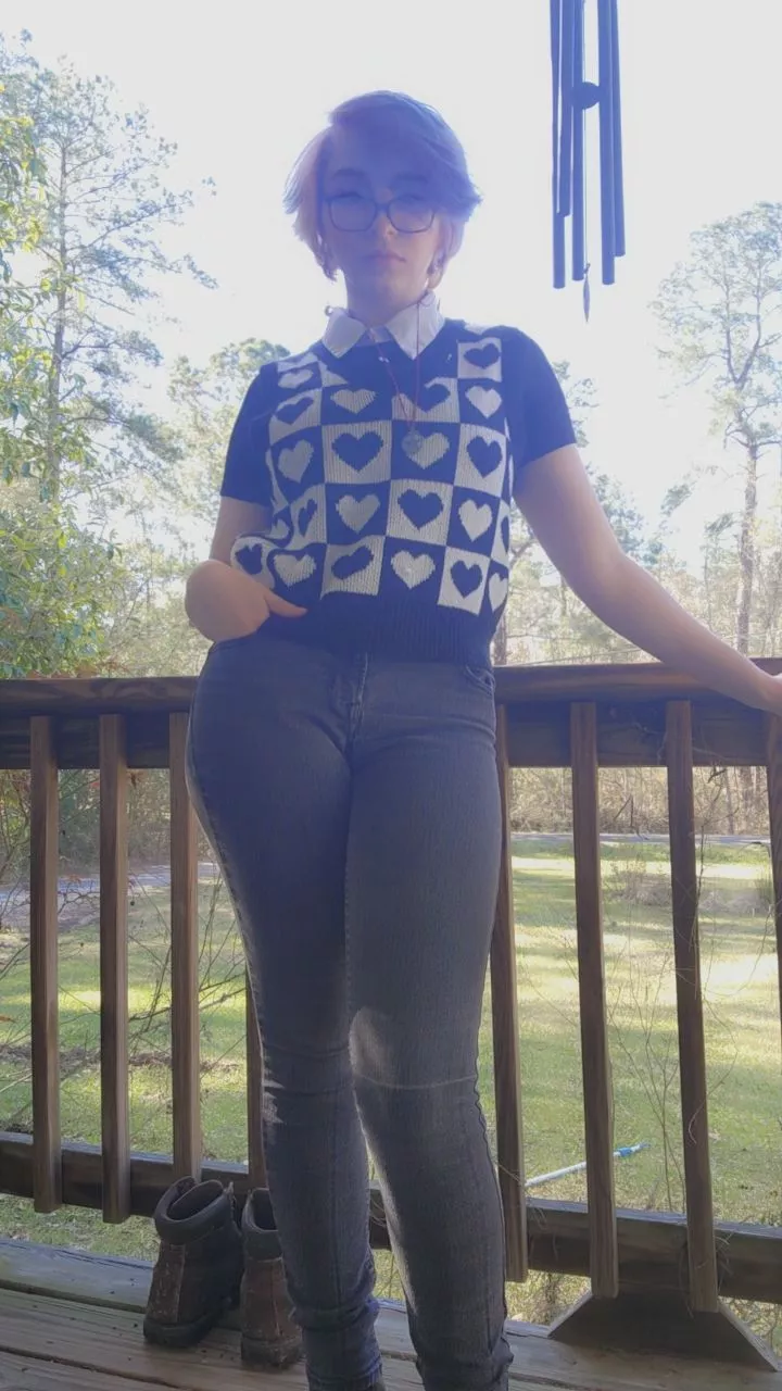 I didn't see tou there, whyd you sneak up on me??