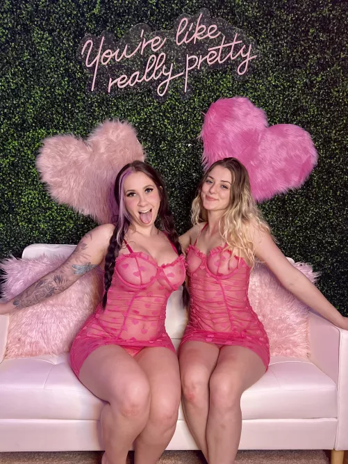 I love eating her pussy, but I’m whiling to share