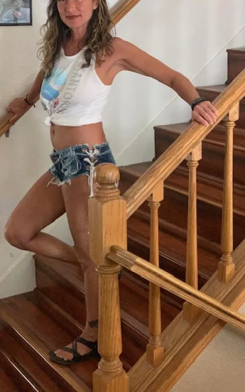 I love this outfit...Easily comes off...