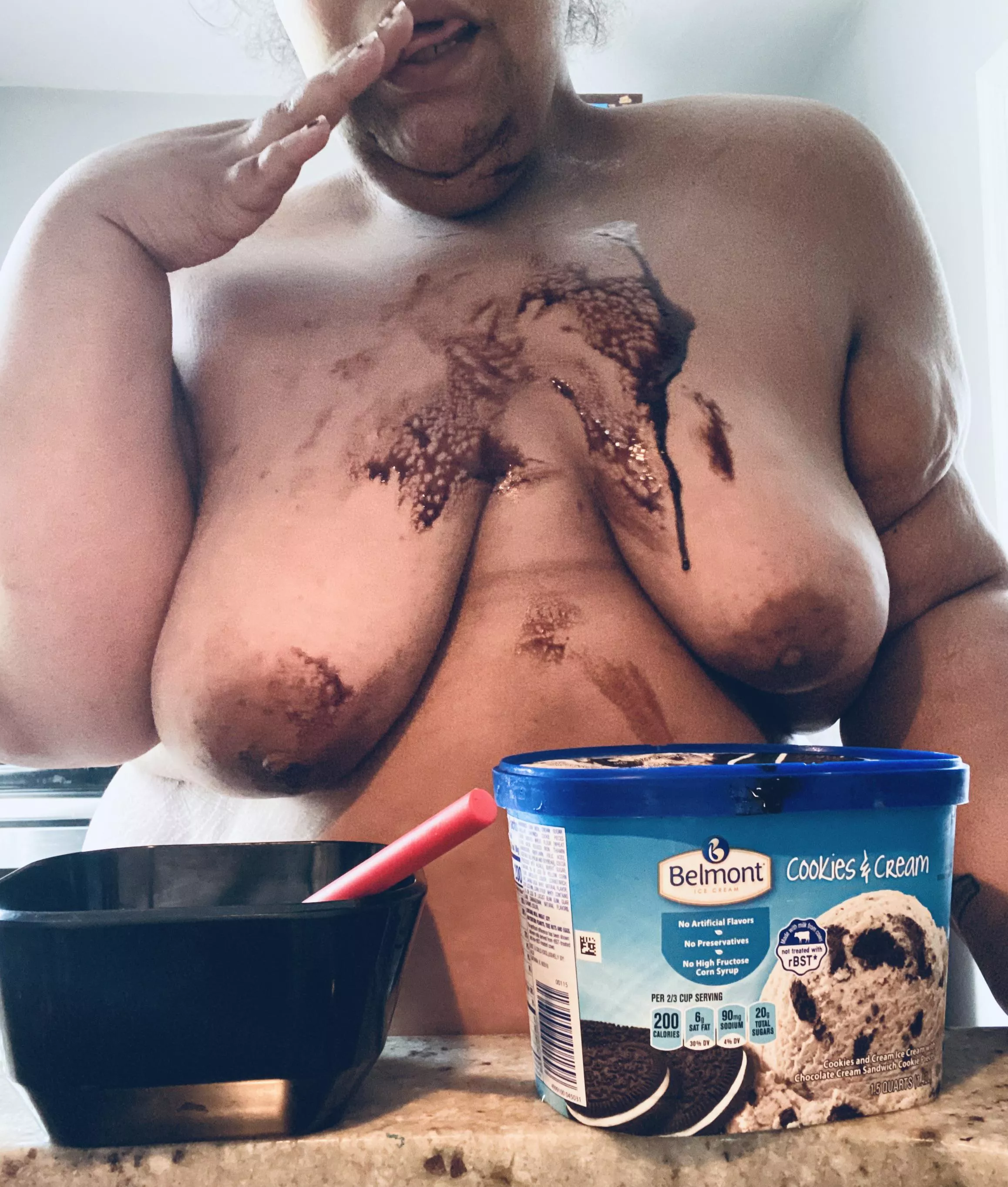 Is ice cream ok for breakfast? 🍦💦