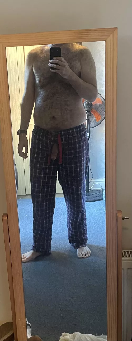 It’s my birthday. Send this aspiring dilf some birthday cake