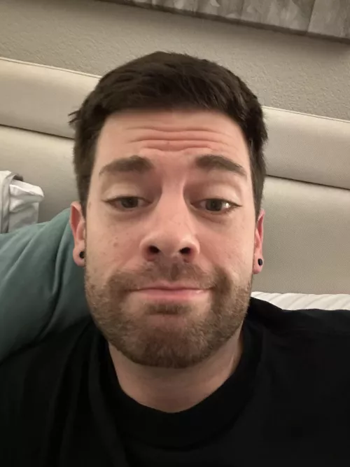 It’s the end of Monday! Nice to relax after a long day.