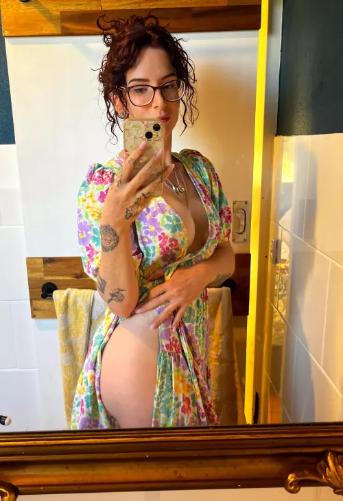 Loving my new wrap dress 💕 [f]